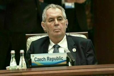 Милош Земан - Президента Чехии госпитализировали из-за COVID-19 - pnp.ru - Чехия