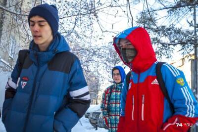 А родителей спросят? Что известно о вакцине от ковида для подростков - chita.ru