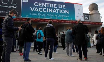 Оливья Веран - Во Франции объявили всеобщую ревакцинацию взрослого населения от COVID-19 - og.ru - Франция