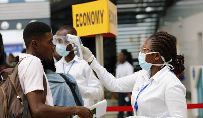 ВОЗ бьет тревогу из-за нового «африканского» штамма коронавируса - og.ru - Гонконг - Юар - Ботсвана