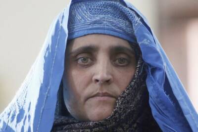 Италия предоставила убежище «афганской девочке» с обложки National Geographic - yur-gazeta.ru - Италия - Пакистан