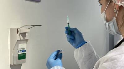 Эксперты СПбГУ подтвердили безопасность вакцины от COVID-19 для людей с больными почками - inforeactor.ru