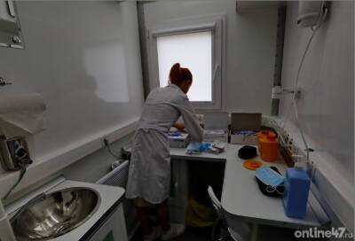 За прошедшие сутки в России выявили 33548 новых пациентов с коронавирусом - online47.ru - Россия