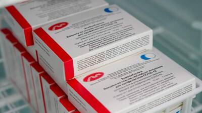 Разработчик вакцины «Эпиваккорона» сравнил ее эффективность против «Дельты» и «Омикрона» - iz.ru - Израиль