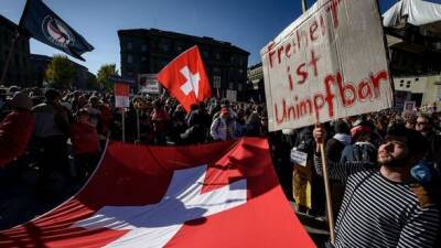 Около 62% швейцарских избирателей поддержали закон о COVID-19 на референдуме - unn.com.ua - Украина - Киев - Швейцария
