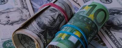В России курс евро и доллара снижается вслед за ростом цен на нефть - runews24.ru - Россия - Сша