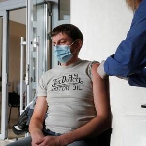 В Украине снизились темпы вакцинации коронавируса - reporter-ua.com - Украина