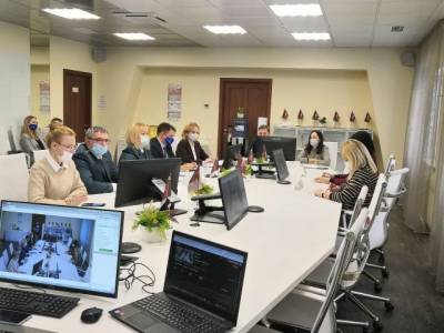 В Кузбассе обсудили меры поддержки бизнеса во время пандемии - gazeta.a42.ru
