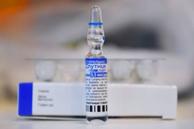 Статья о безопасности вакцины «Спутник Лайт» появилась в журнале Lancet - aif.ru