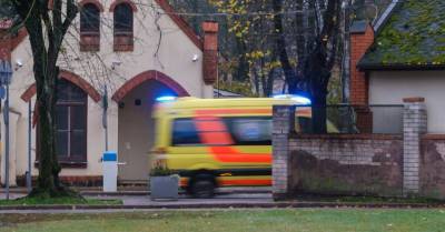 Во вторник в Латвии - 2718 новых случаев Covid-19, умерли 45 человек - rus.delfi.lv - Латвия