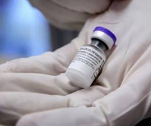 Ложь, утаивание побочек и раскрытие личных данных. Pfizer обвинили в нарушениях при испытании вакцин - goodnews.ua