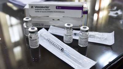 AstraZeneca отозвала заявку на одобрение вакцины от COVID-19 в Швейцарии - iz.ru - Швейцария - Израиль
