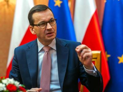 Матеуш Моравецкий - Премьер Польши заявил, что власти страны не планируют объявлять локдаун на фоне вспышки COVID-19 - unn.com.ua - Украина - Киев - Польша