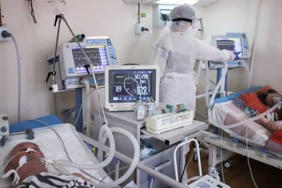 В России за последние сутки выявили свыше 39 тысяч случаев коронавируса - lenta.ru - Россия