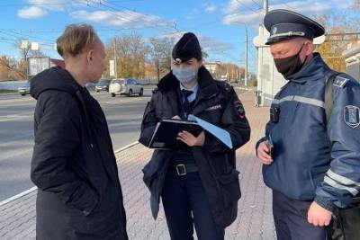 На белгородцев составили 181 протокол за нарушение масочного режима в нерабочие дни - mk.ru - Россия - Белгород