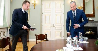 Гитанас Науседа - Правящая партия Литвы угрожает засудить президента - obzor.lt - Евросоюз - Литва