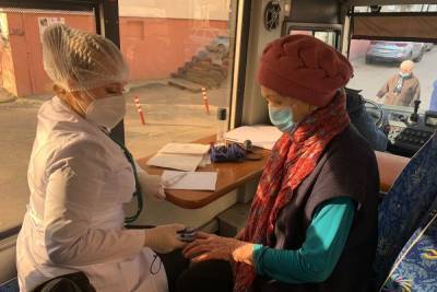 В Пензенской области от COVID-19 вакцинировались почти 498 тысяч человек - mk.ru - Пензенская обл.