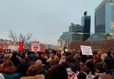 В Австрии на митинг против COVID-ограничений вышло более 40 тысяч человек - unn.com.ua - Украина - Вена - Киев - Австрия