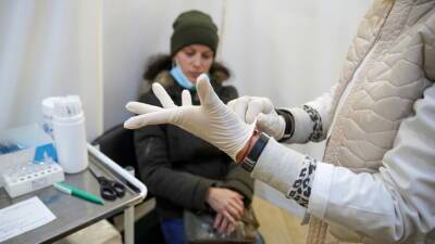 В России за сутки провели 562 тысячи тестов на коронавирус - russian.rt.com - Россия - республика Калмыкия