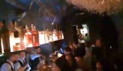 В Одессе "борцы за карантин" задули газом ресторан, чтобы разогнать посетителей: кадры ЧП - politeka.net - Украина - Одесса - Одесса