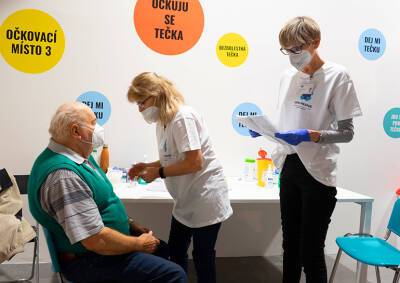 В Праге открылся новый центр вакцинации, где можно привиться без предварительной записи - vinegret.cz - Прага - Чехия