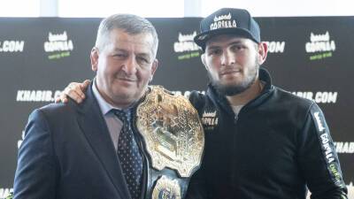 Хабиб Нурмагомедов - Ислам Махачев - Нурмагомедов: мой отец заслуживает быть в зале славы UFC - russian.rt.com
