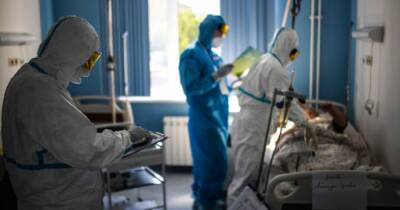 Статистика коронавируса на 14 декабря: более 7 тысяч больных и 387 умерших - focus.ua - Украина - Минздрав