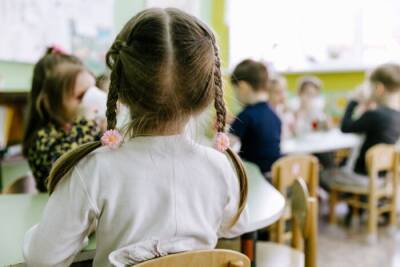 Число закрытых на карантин групп детских садов сократилось в Югре - interfax-russia.ru - округ Югра - Ханты-Мансийск