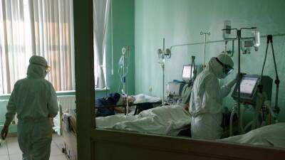 В Иркутской области выявили 589 случаев COVID-19 за сутки - russian.rt.com - Курганская обл. - Иркутская обл.