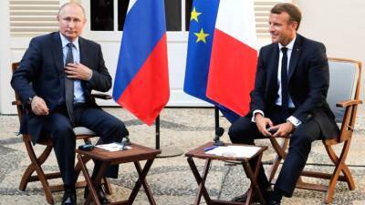 Владимир Путин - Путин и Макрон обсудили ситуацию на белорусской границе - mir24.tv - Россия - Франция - Белоруссия - Евросоюз