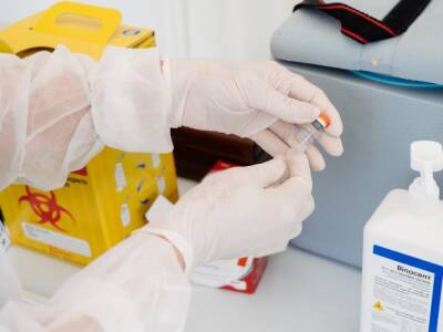 В ЕС защищаются от Omicron: бустерную прививку сделали почти 14% населения - unn.com.ua - Украина - Киев - Евросоюз - деревня Ляйен