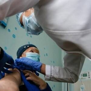В Украине привили от коронавируса более 14 млн человек - reporter-ua.com - Украина