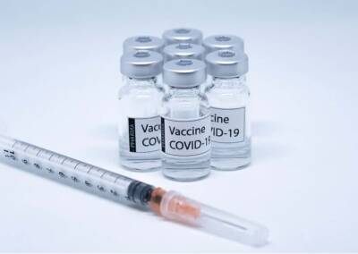 Ученый рассказал, сколько доз вакцины нужно, чтобы защититься от штамма Омикрон и мира - cursorinfo.co.il - Швейцария