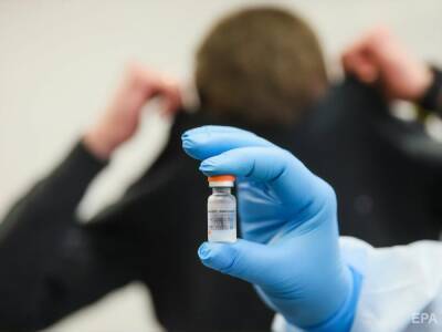 Украинцы начали получать дополнительные дозы вакцины против коронавируса - gordonua.com - Украина - Минздрав
