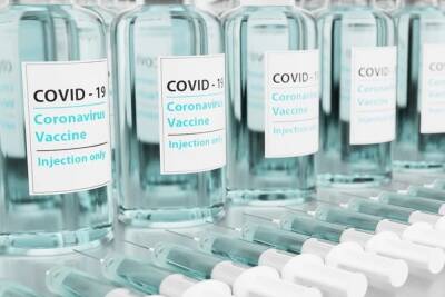 ВОЗ: полную вакцинацию от коронавируса прошли 13,5% населения Африки - mk.ru