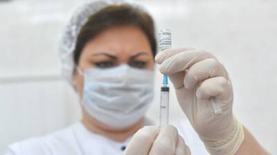 Более 8 млрд человек сделали прививку от коронавируса во всем мире - inforeactor.ru