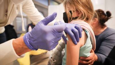 В Северном Рейне-Вестфалии детей вакцинировали неодобренным препаратом - germania.one - Германия