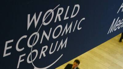 Всемирный экономический форум в Давосе перенесли из-за распространения омикрон-штамма - russian.rt.com