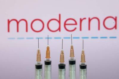 Moderna сообщила об эффективности бустерной дозы ее вакцины против Омикрона и мира - cursorinfo.co.il
