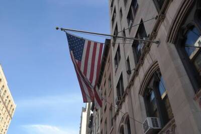 Гражданам США рекомендовали не ездить в Украину из-за угрозы РФ - mk.ru - Россия - Украина - Сша