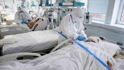 СМИ: Первый случай смерти пациента с омикрон-штаммом отмечен в Израиле - mir24.tv - Израиль - Тель-Авив