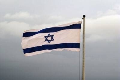 Израиль вновь введёт ограничения из-за штамма «омикрон» - aif.ru - Израиль
