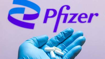 В США одобрили таблетки компании Pfizer от коронавируса - iz.ru - Сша - Израиль