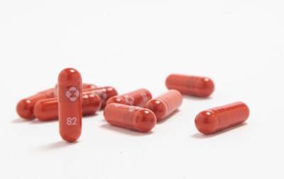 Медицинские власти США одобрили таблетки от коронавируса - eadaily.com - Сша