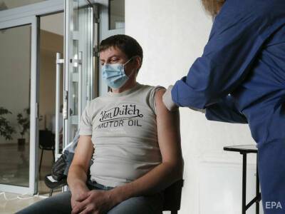 За сутки от коронавируса привились почти 120 тыс. украинцев - gordonua.com - Украина - Минздрав