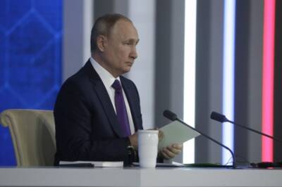 Владимир Путин - Путин: новые волны COVID-19 вызваны его способностью к мутации - aif.ru - Россия
