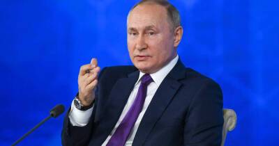 Владимир Путин - Путин призвал бороться с правонарушениями, а не антипрививочниками - ren.tv - Россия - Германия