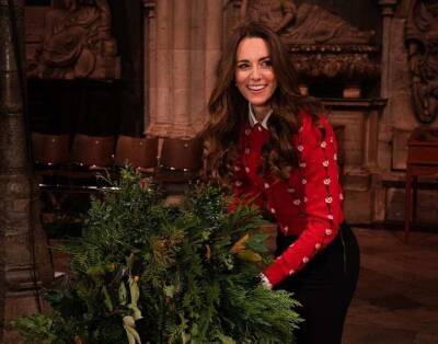 принц Уильям - Кейт Миддлтон - Кейт Миддлтон нарядила ёлку в Вестминстерском аббатстве - actualnews.org - Англия