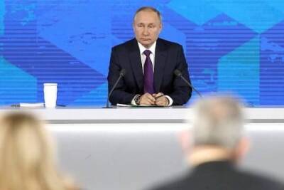 Владимир Путин - Путин: Россию можно разрушить только изнутри - versia.ru - Россия