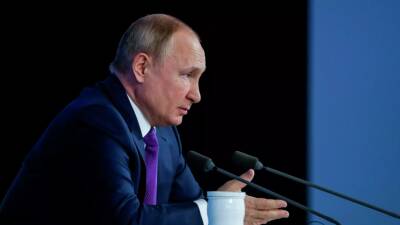 Владимир Путин - Путин заявил, что бороться с «мракобесием» Запада нужно поддержкой традиционных ценностей - russian.rt.com - Россия